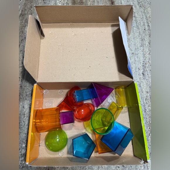 Learning Resources View Thru Geometric Solids 3D Shapes Math Tool Hands On - Picture 4 of 7